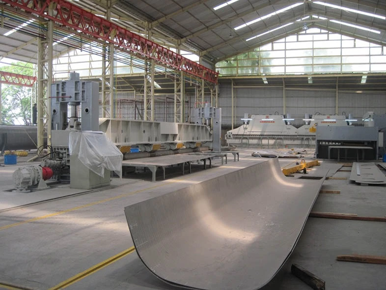 2 plate rolling machine for tank 1